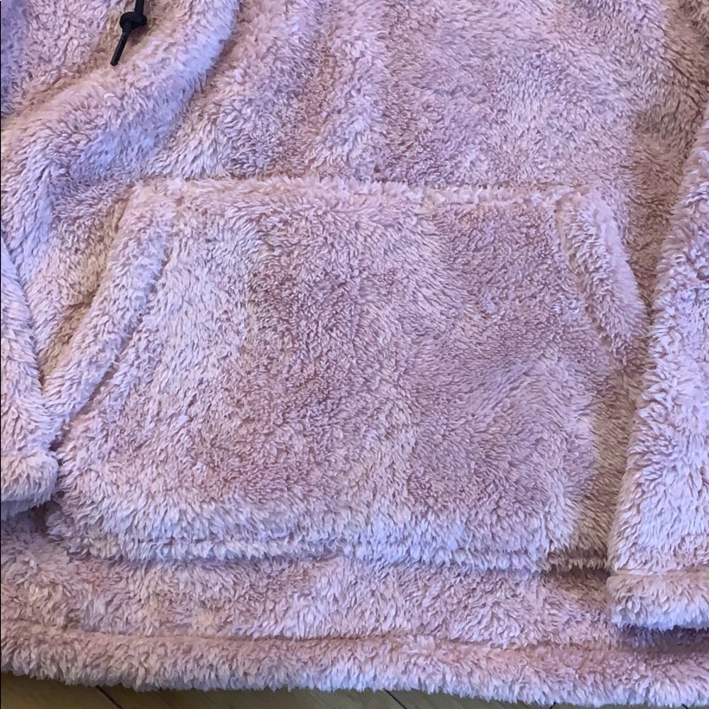 🆕 PINK Sherpa 1/2 zip - XS - Picture 3 of 5